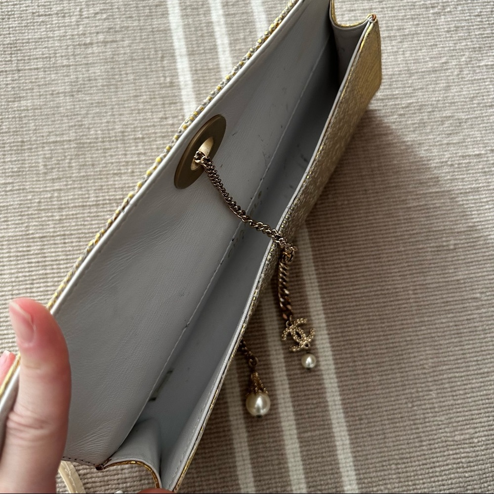 Chanel Vintage Gold Lizard Tube Flap Clutch - Picture 2 of 4